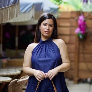 Meet your Posher, Daniela